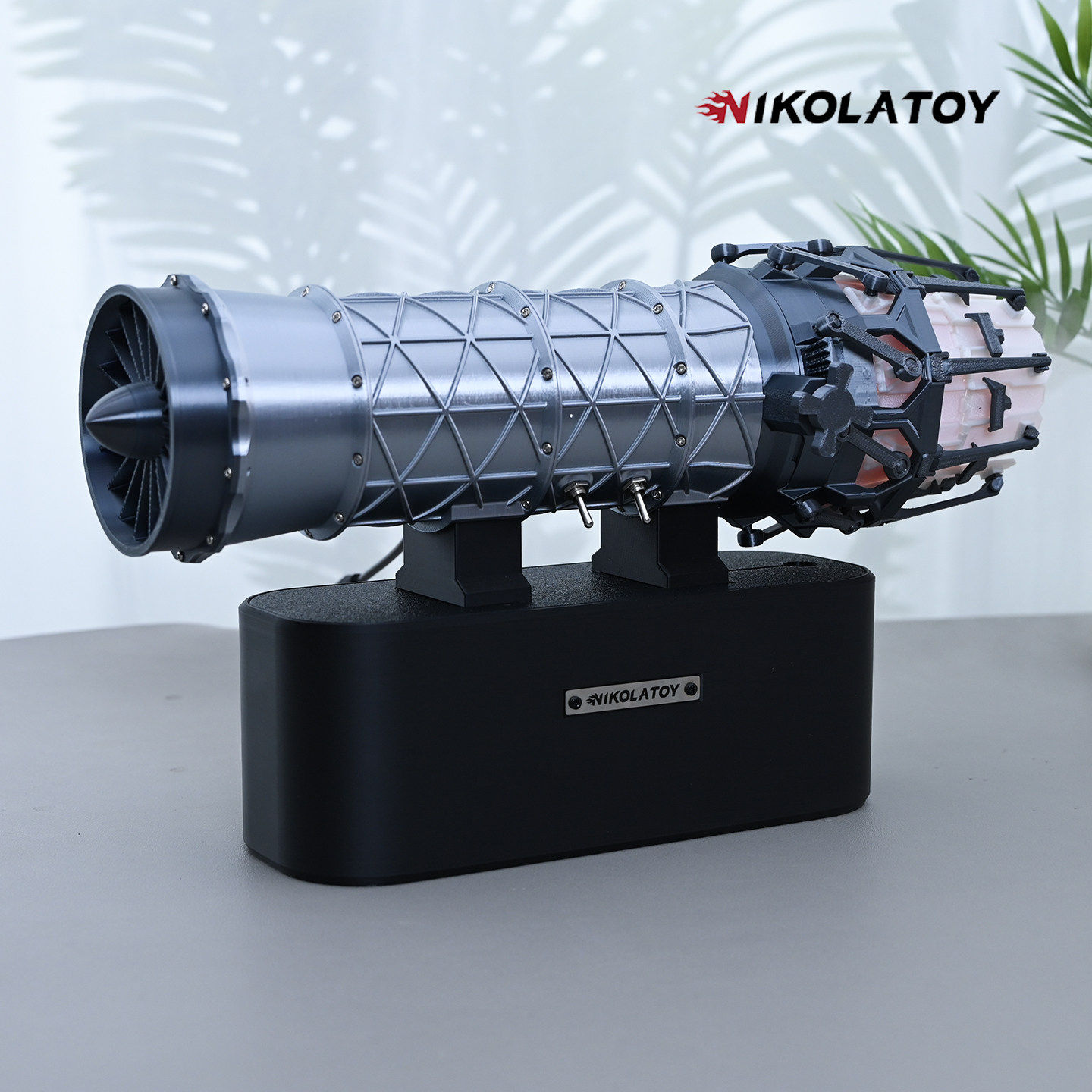NIKOLATOY Turbofan Engine Mode - Office And Tech recensione e prezzo